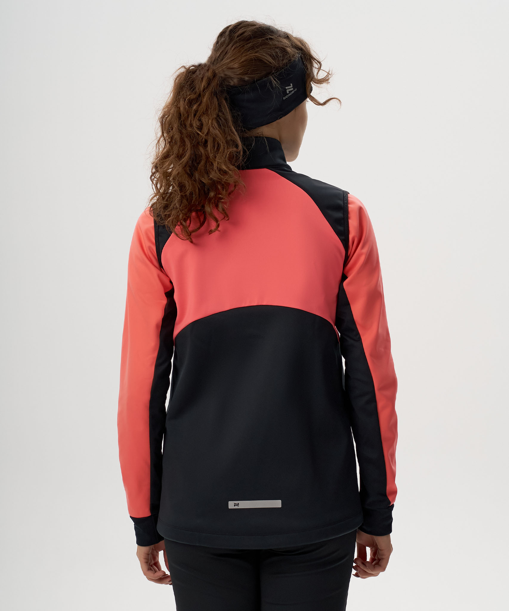 Жилет тренировочный Nordski Core Black/Coral W